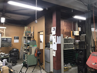 東成工機製作所